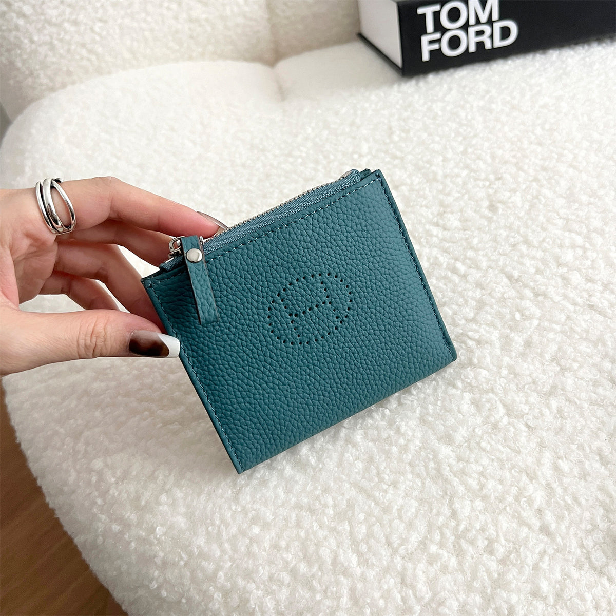Female Short One Hollow Mini Cowhide Card Holder