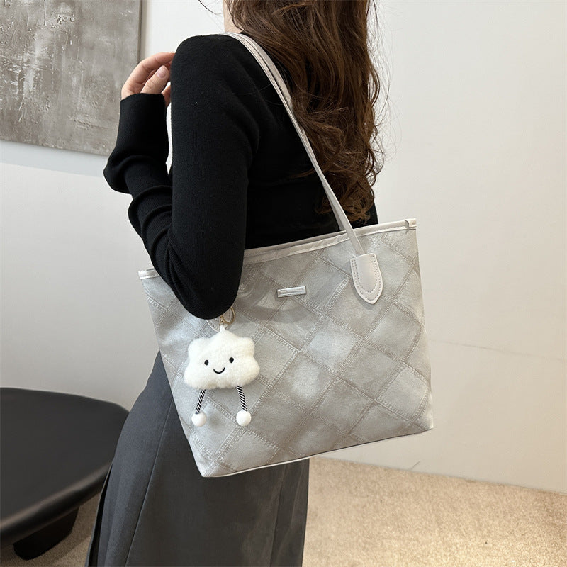 Women's Simple Rhombus Large Capacity Texture Pendant Summer Western Style Women's Shoulder Bag