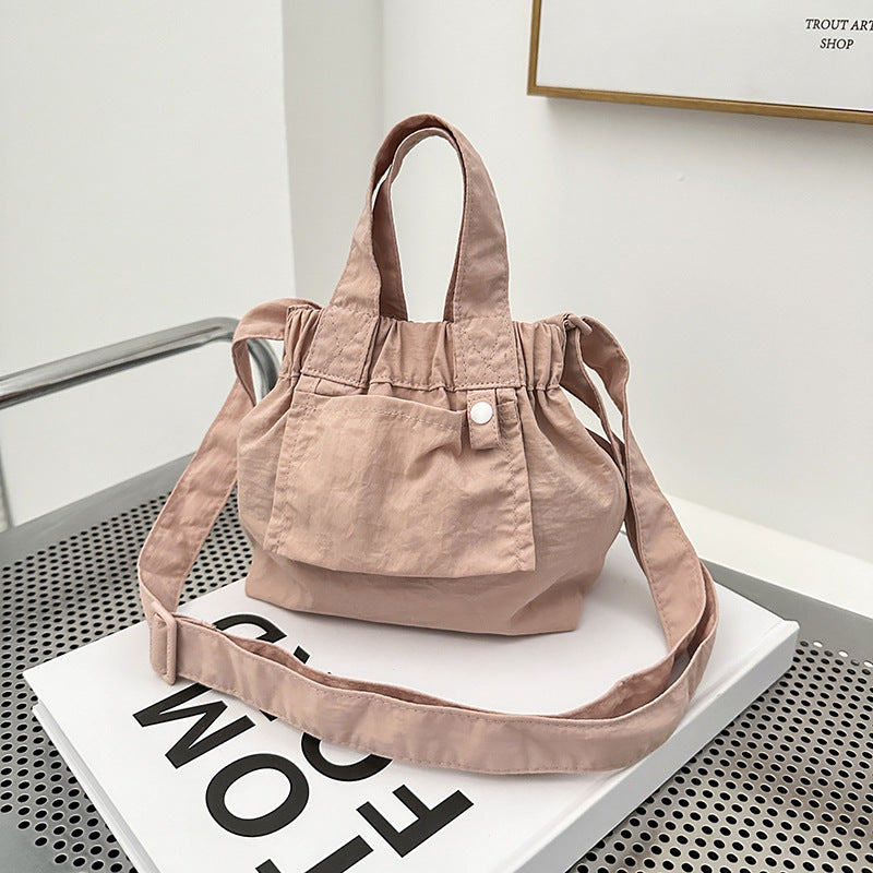 Women's Fashionable Pleated Portable Lightweight Drawstring Korean Women's Shoulder Bag
