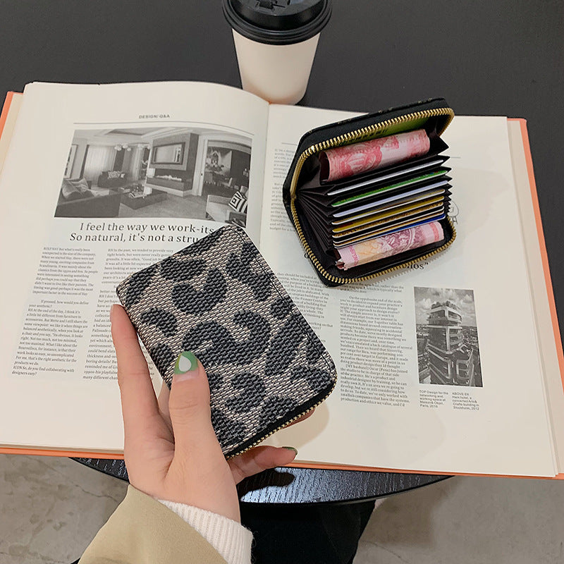 Clamp Swiping Certificate Male Short Large Card Holder