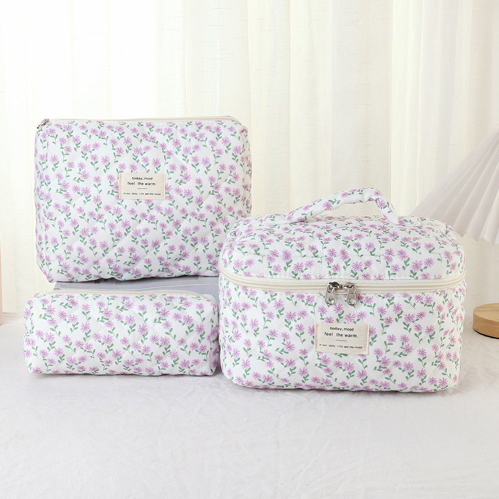 Large Capacity Portable Cosmetics Storage Hand Wash Makeup Bag