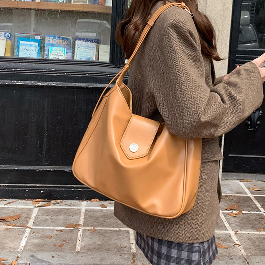 Women's Korean Retro Oil Waxed Leather Large Shoulder Bags