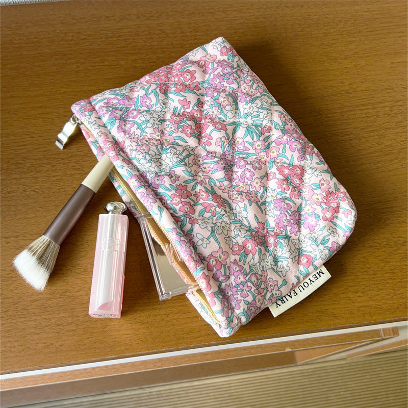 Fresh Good-looking Large Capacity Storage Convenient Makeup Bag