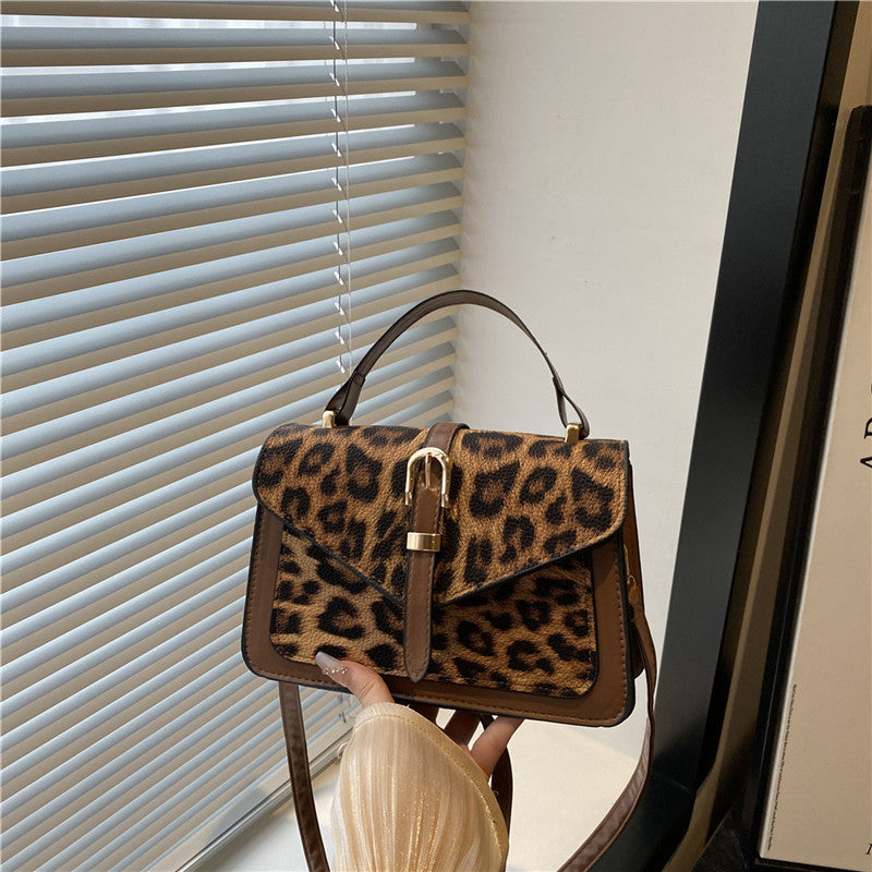 Leopard Print Autumn Personality Fashionable Stylish Female Commute Leisure Bags