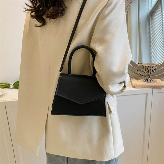 Women's Western Style Summer Fashion Portable Simple Shoulder Bags