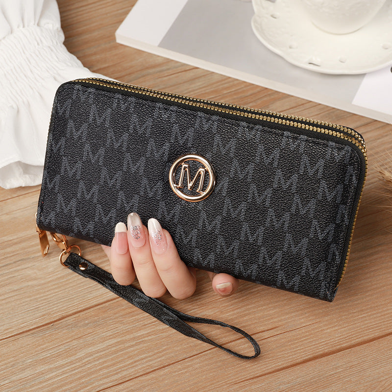 Women's Pull Fashion Large Capacity Clutch Ladies Wallet