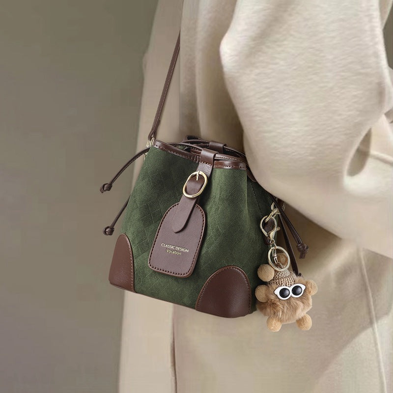 Women's Summer Versatile High Sense Fashion Commuter Women's Messenger Bag