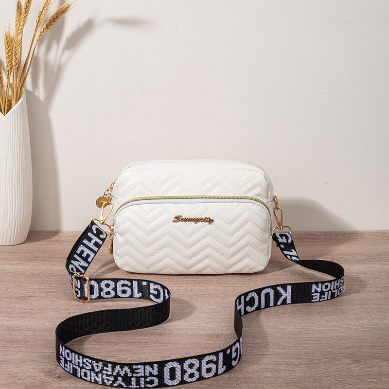 Women's Wave Embroidered Pouch Fashion For Shoulder Bags