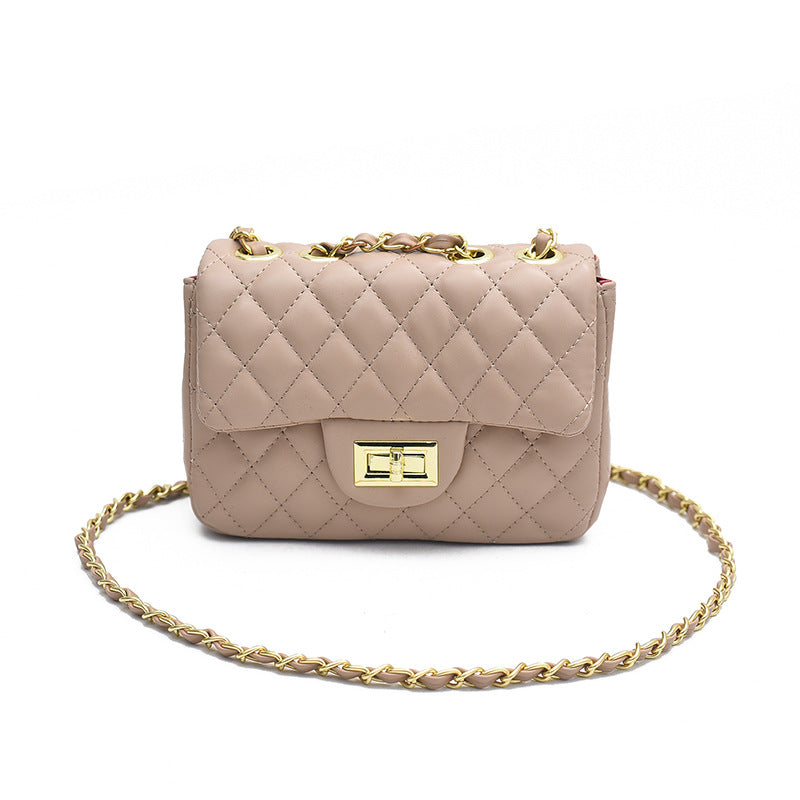Women's Latch Rhombus Trendy Retro Textured Super Hot Women's Shoulder Bag