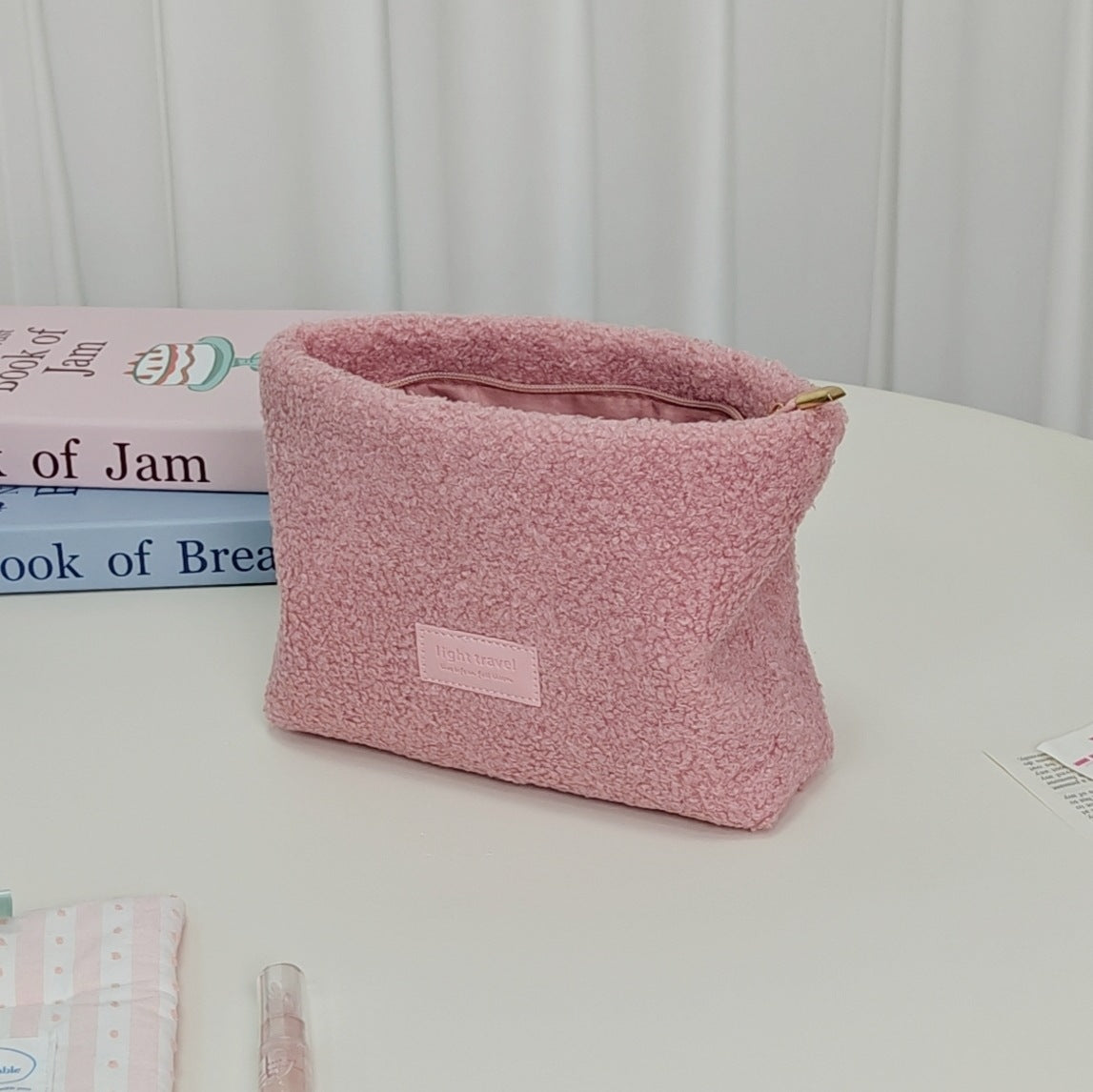 Simple Solid Color Furry Portable Large Capacity Toiletry Cosmetic Bags