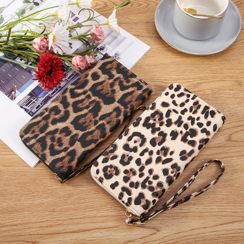 Women's Leopard Print Vintage Long Wrist Fashion Bags