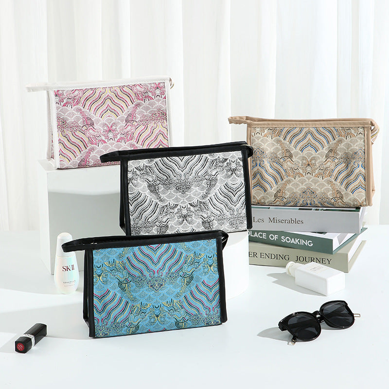 Women's High Sense Summer Printed Large Capacity Bags