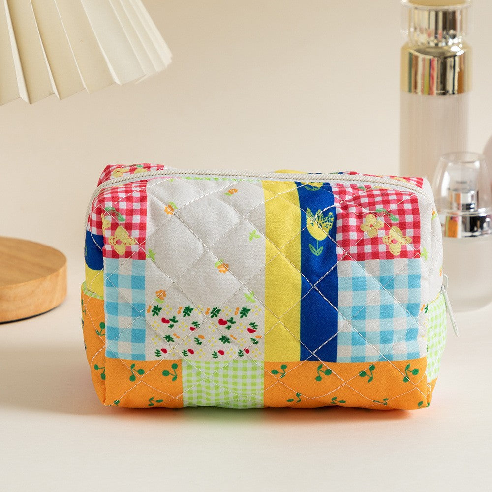 Floral Quilted Toiletries Portable Cosmetics Storage Makeup Bag