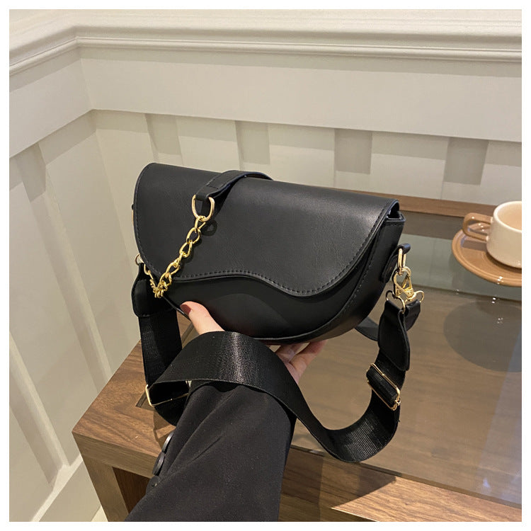 Design Wide Strap Underarm Chain One Bags