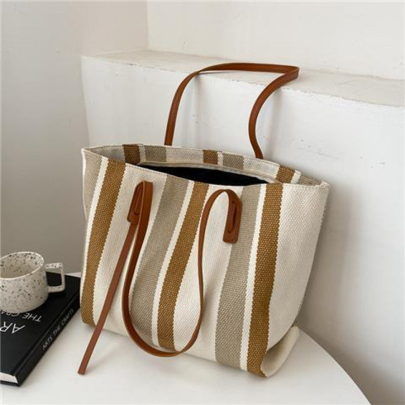 Women's Large Capacity Commuter Canvas Tide Fashion Shoulder Bags