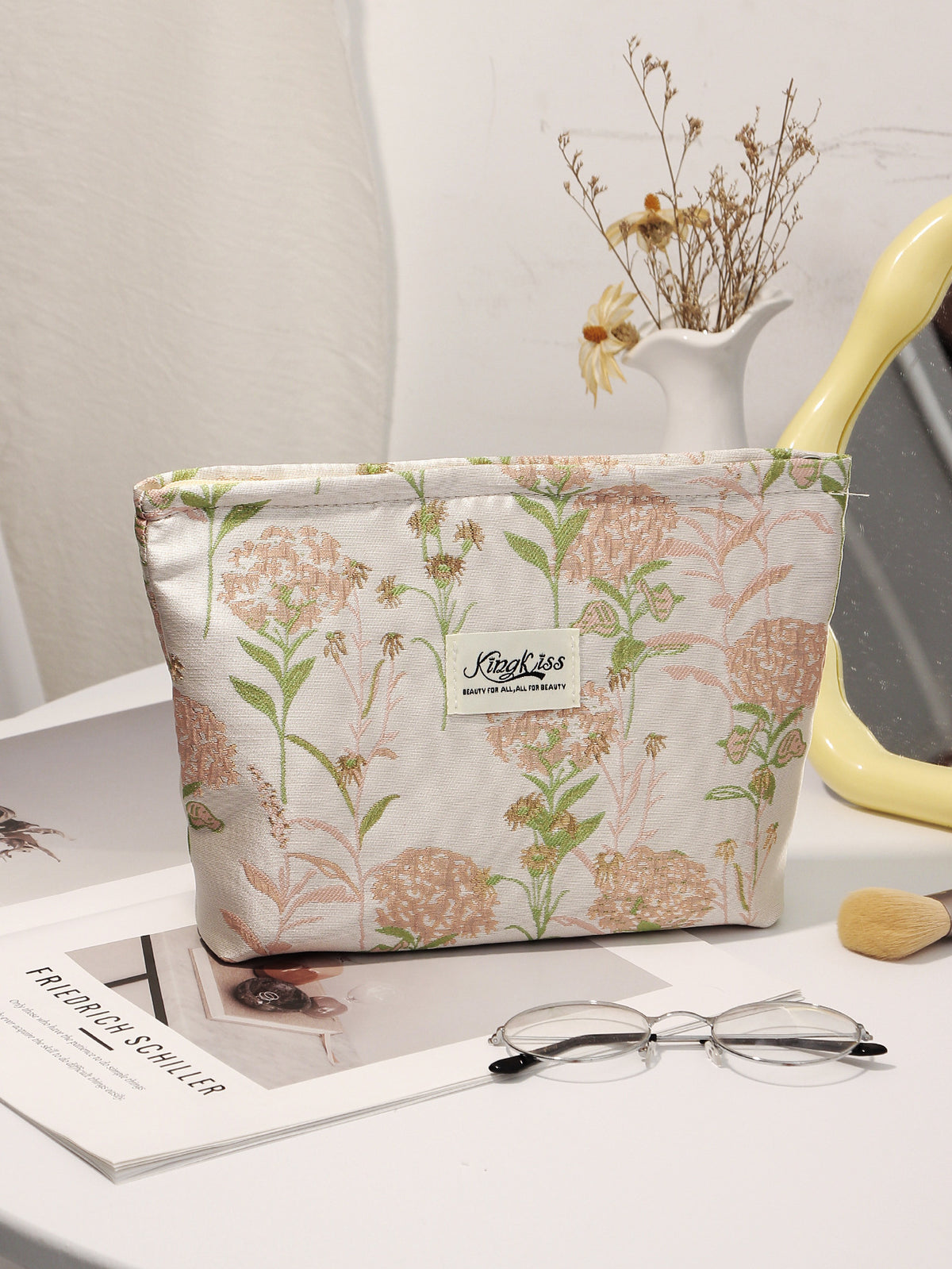 Clutch Large Capacity Flower Storage Portable Makeup Bag
