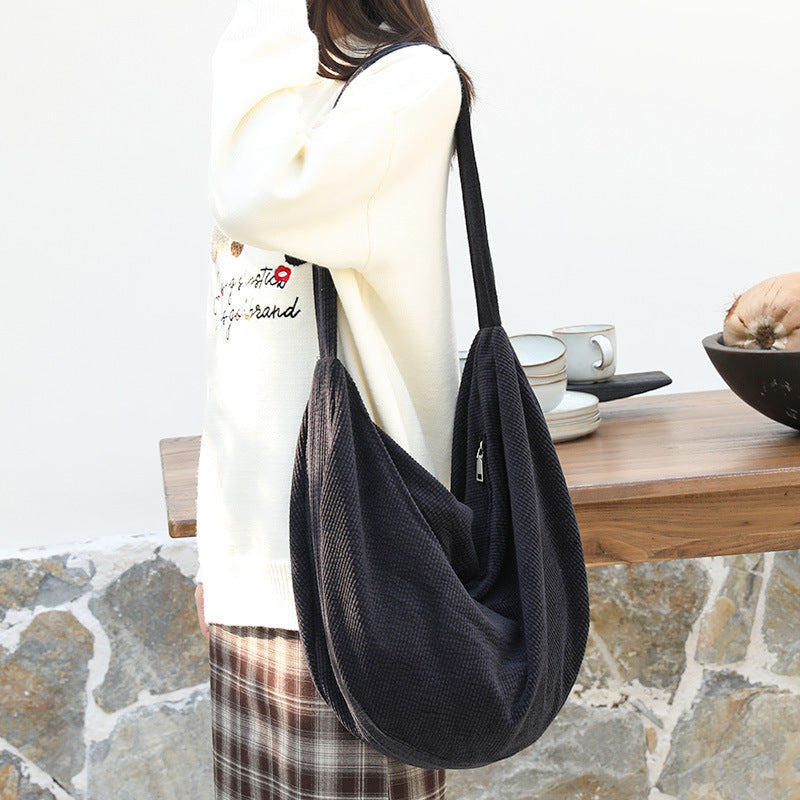 Leisure Large Capacity Dumpling Artistic Canvas Crossbody Bags