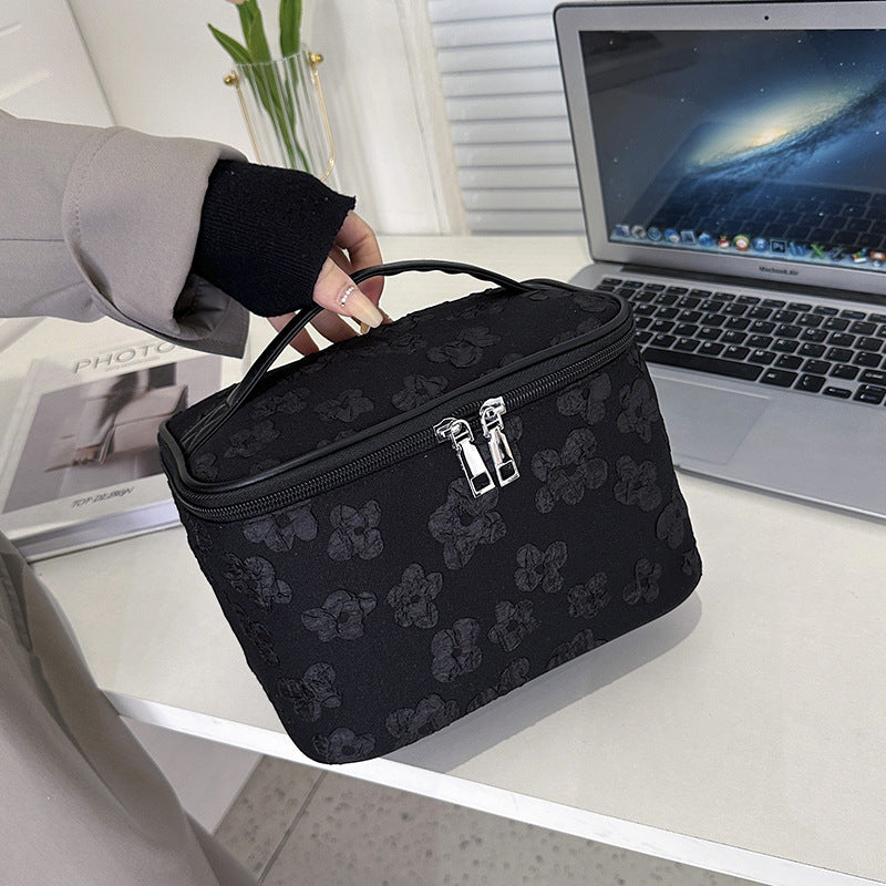Women's High-grade Large Capacity Portable Super Popular Makeup Bag