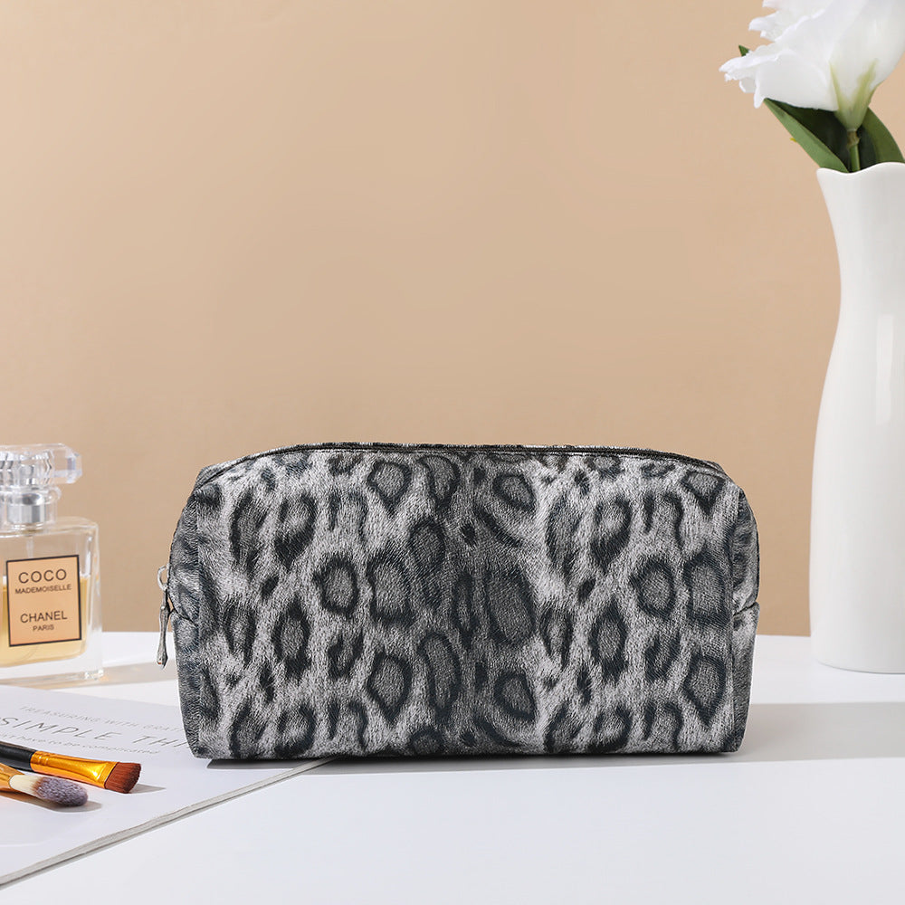 Portable Large Capacity Wash Stylish Versatile Makeup Bag