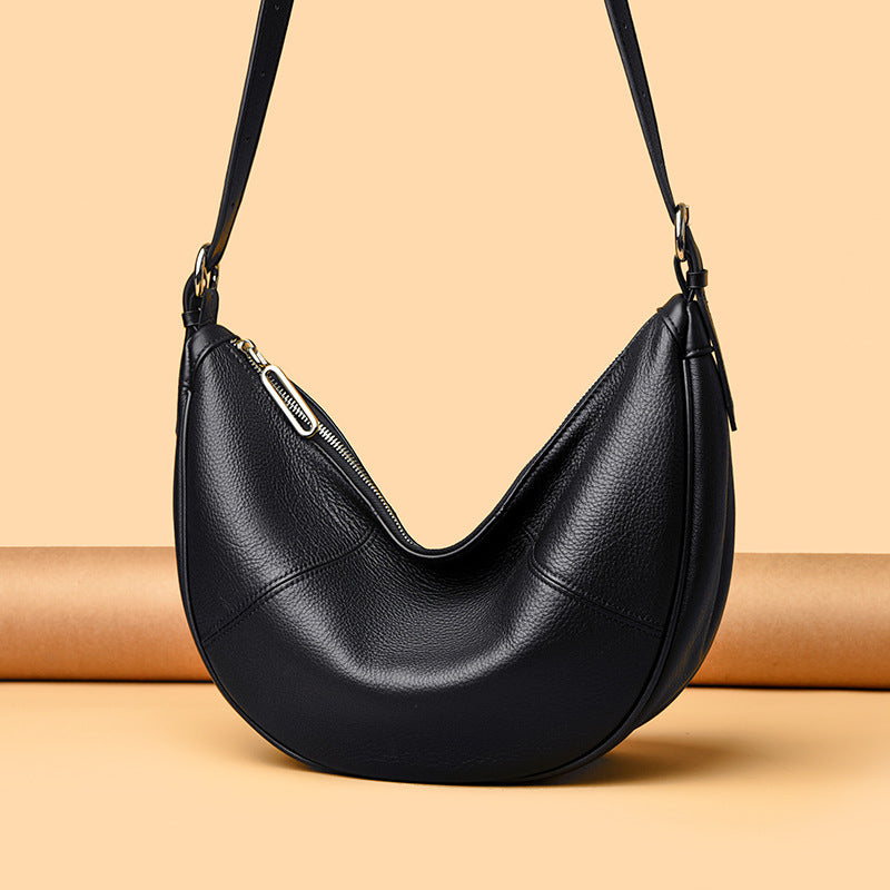 Women's Solid Color Soft Leather Dumpling Niche Large Capacity Women's Shoulder Bag
