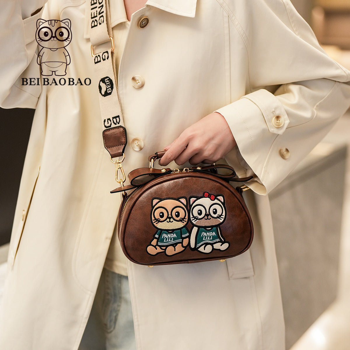 Women's Source Cartoon Bear Design Elegant Mature Women's Messenger Bag