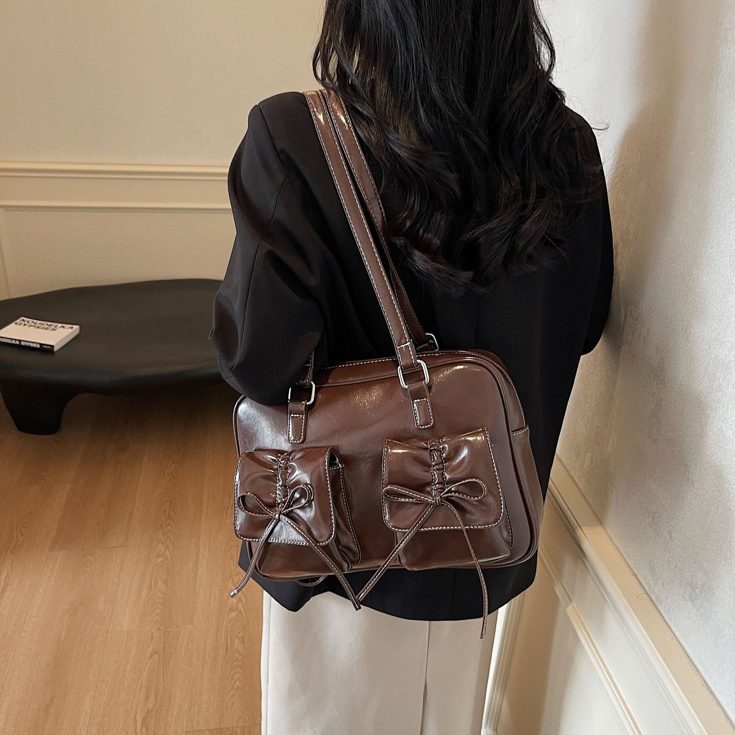Women's Vintage Bow Simple Texture Big Pleated Bags