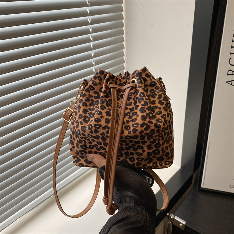Women's Leopard Print Simple Autumn Trendy Western Bags