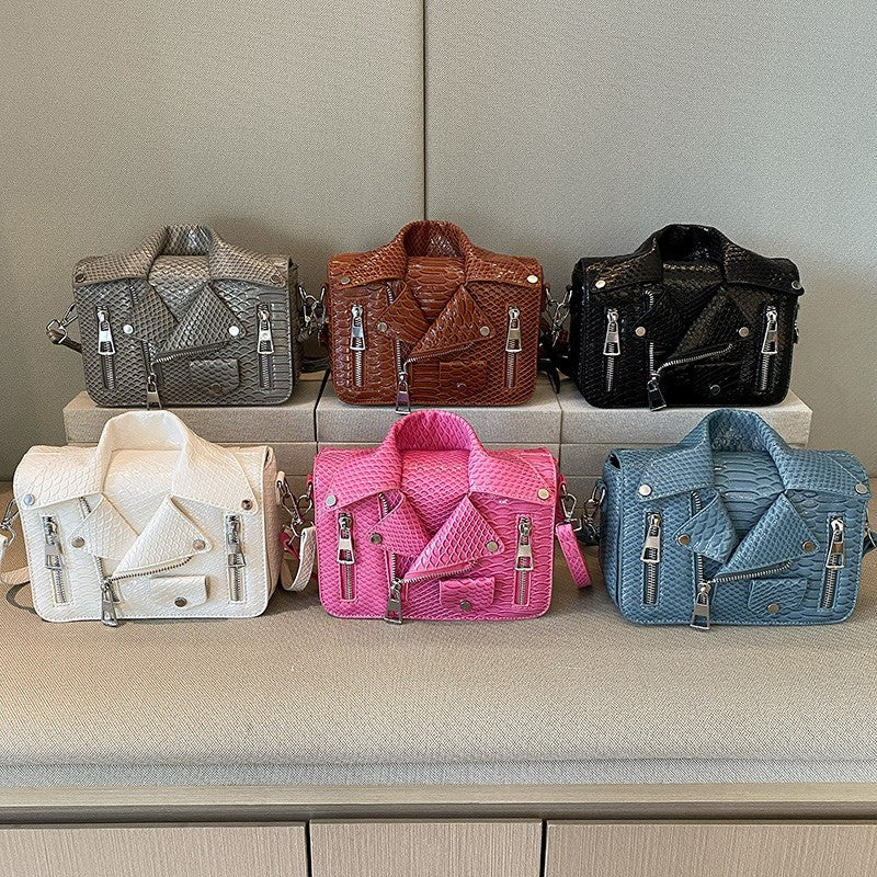 Women's Individual Clothes Korean Fashion Rivet Women's Messenger Bag