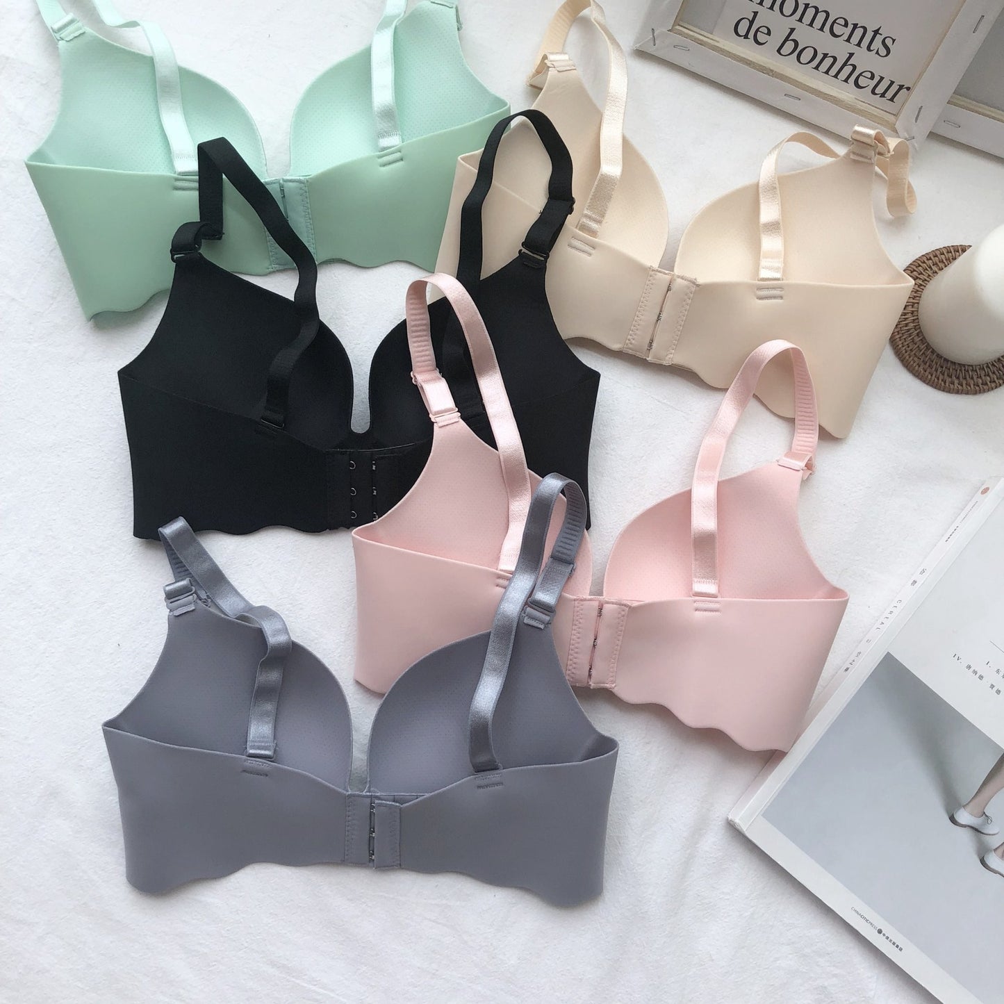 Wireless One-piece Seamless Sexy Little Chest Everyday Bras
