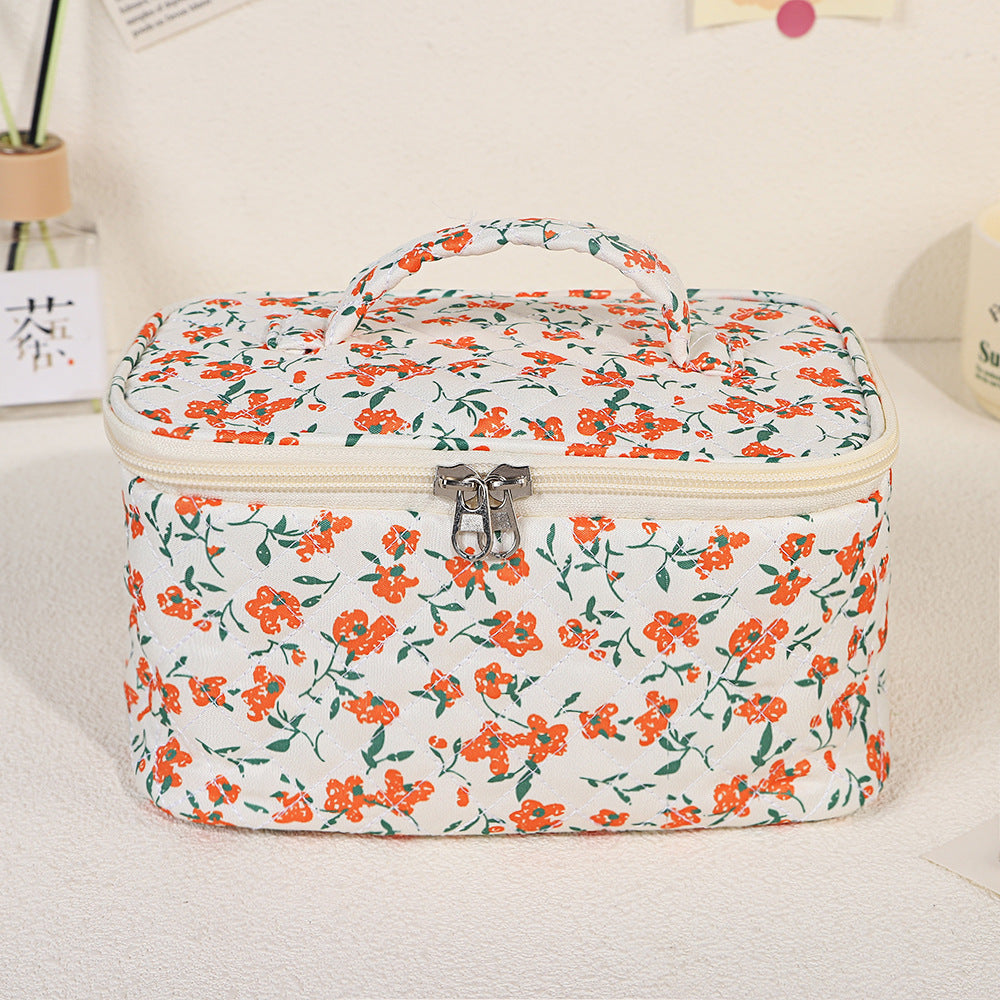 Women's Floral Large Capacity Good-looking Wash Portable Out Makeup Bag