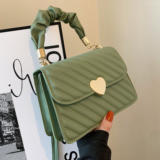 Women's Younger Fashion Fresh Peach Heart Pleated Lovely Shoulder Bags