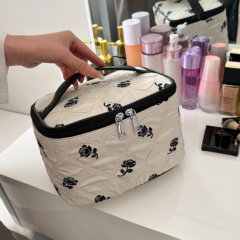 Cosmetics Storage Super Hot Portable Toiletry Bags