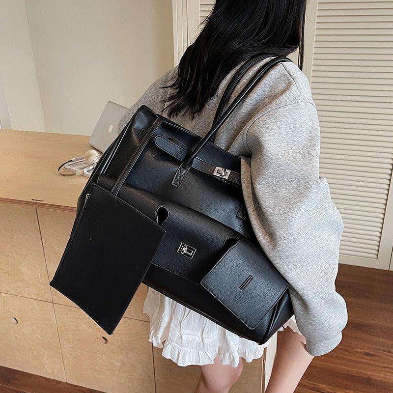 Neutral Hot Motorcycle Large Capacity Commuter One Combination Punk Wings Women's Shoulder Bag