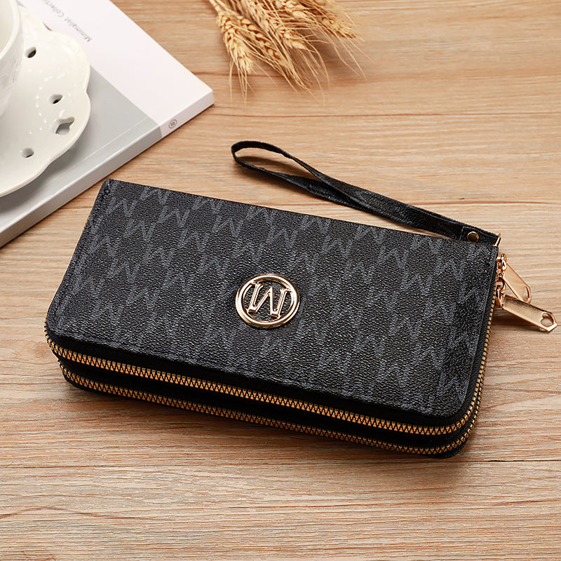 Women's Pull Fashion Large Capacity Clutch Ladies Wallet