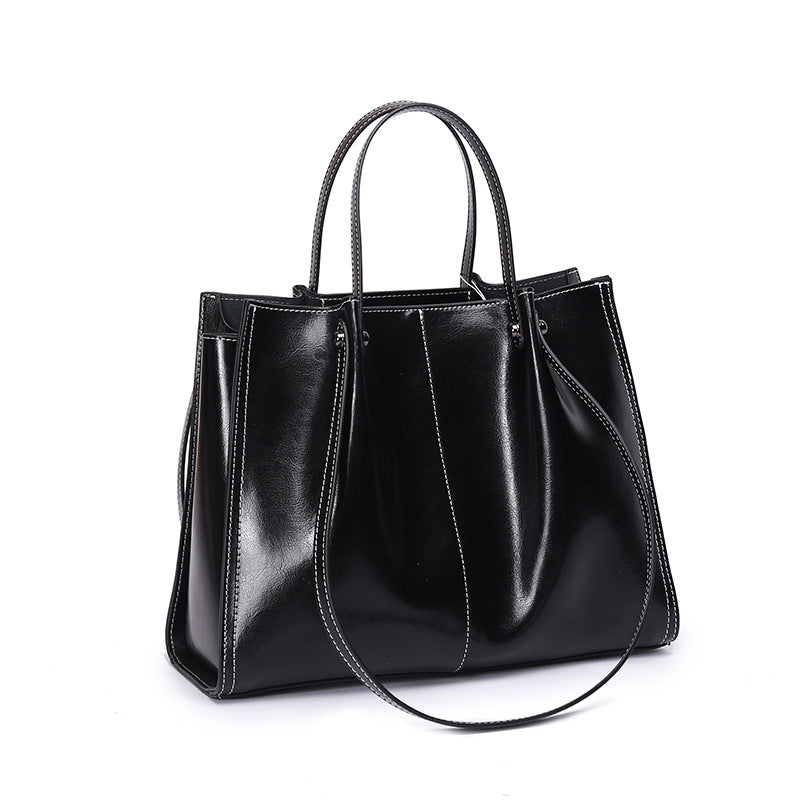 Women's Genuine Leather Large Capacity Latin America Underarm Senior Vintage Tote Bags