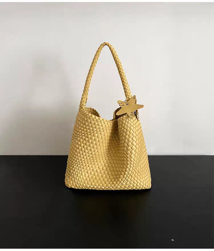 Sense Hand-woven Large Capacity Commuter Fashion Women's Shoulder Bag