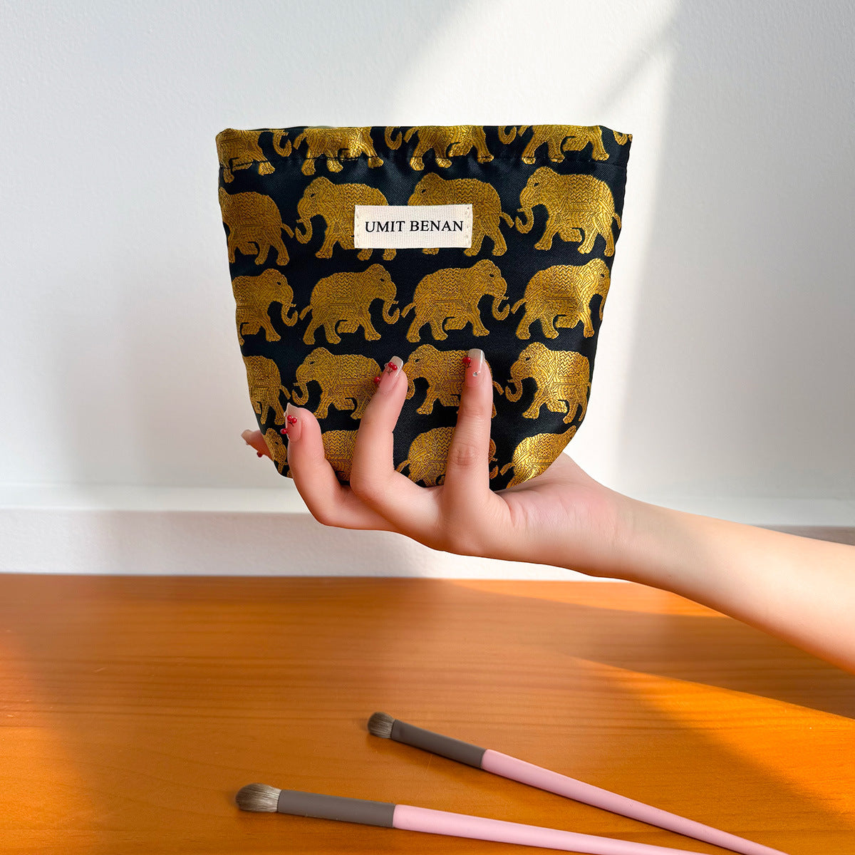 Gold Elephant Pattern Jacquard Lady's Portable Storage Large Capacity Bags