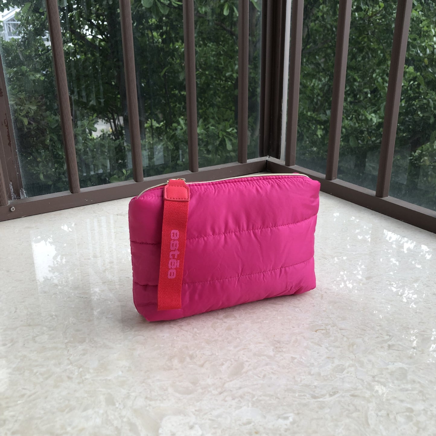 Light Down Space Cotton Hand Carrying Storage Large Capacity Cosmetic Bags