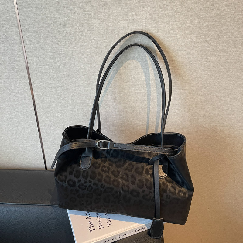 Capacity Leopard Print Beautiful Fashion Retro Simple Bags