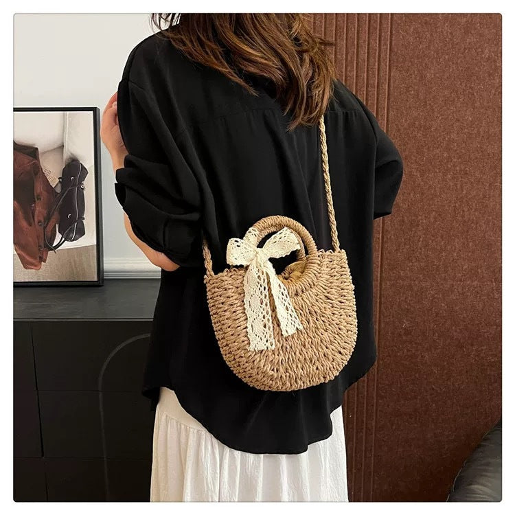 Women's Fashion Handmade Woven Lace Bow Summer Vacation Women's Messenger Bag