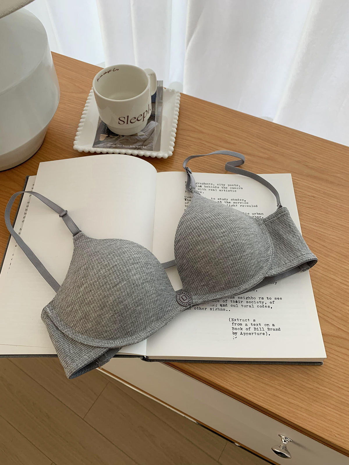 Women's Simple Solid Color Wireless Underwear Small Lingerie Sets