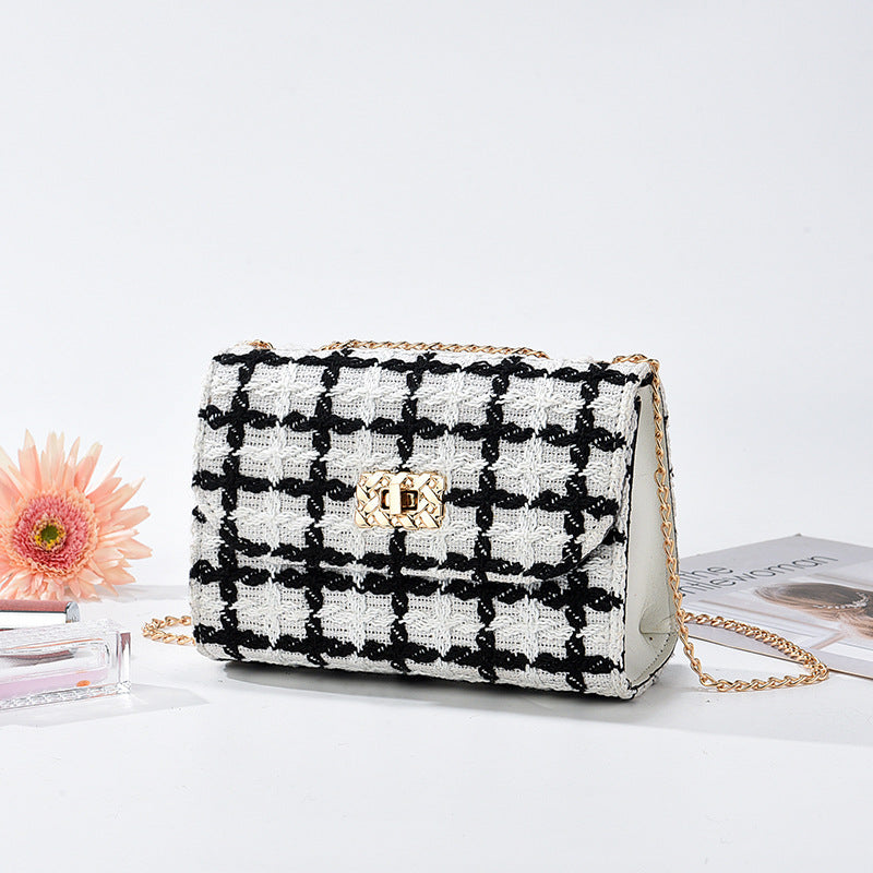 Women's Fashion Chain Western Style Simple Shoulder Bags