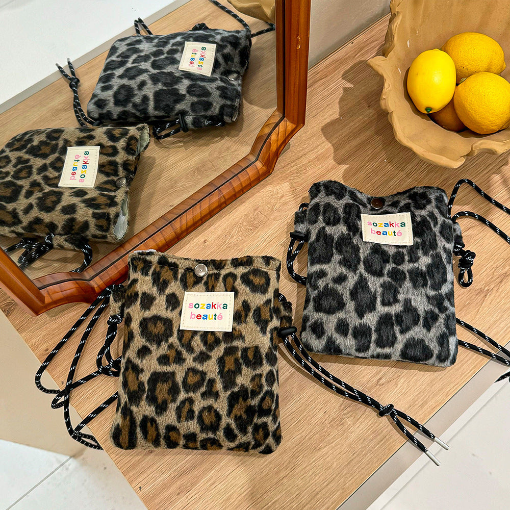 Winter Female Woolen Fashion Plaid When Women's Shoulder Bag