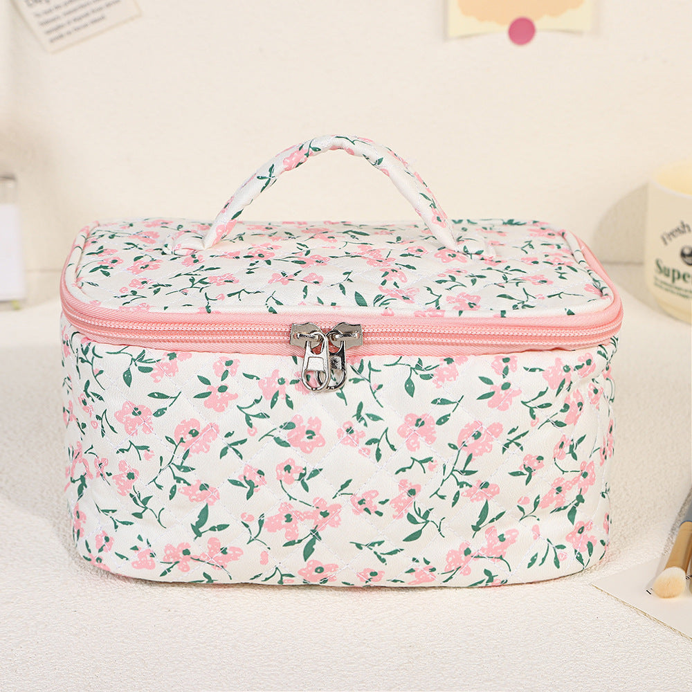 Women's Floral Large Capacity Good-looking Wash Portable Out Makeup Bag