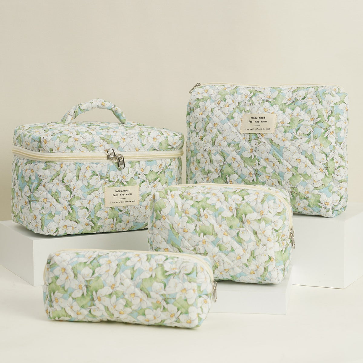 Large Capacity Quilted Floral Storage Portable Bags