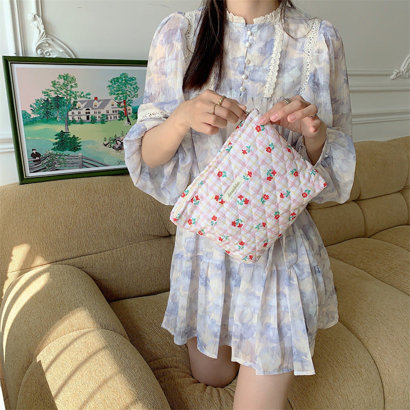 Women's Flower Bear Quilted Liner Clutch Portable Large Cosmetic Bags