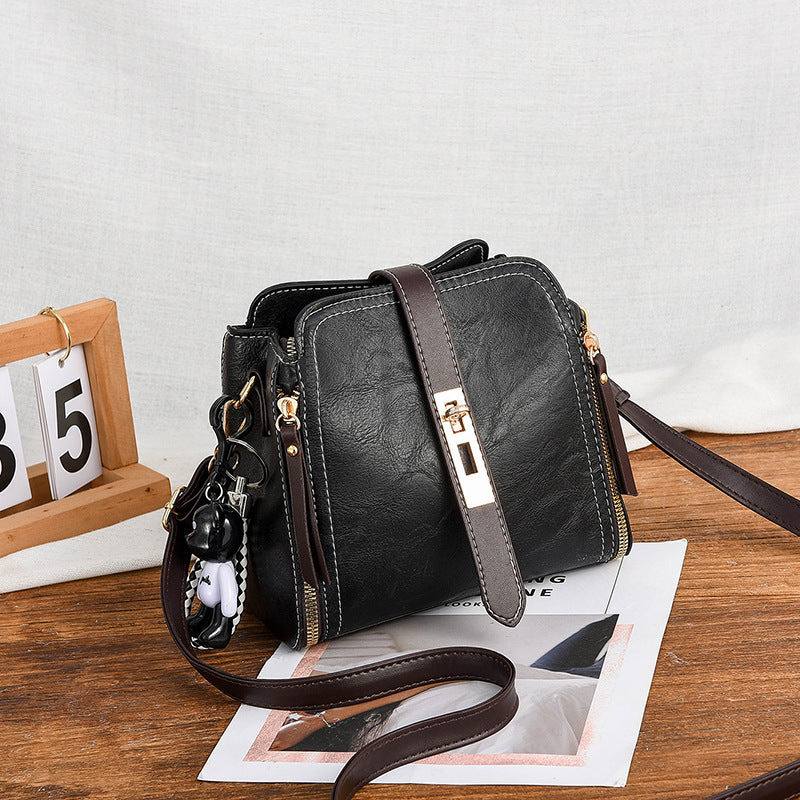 Women's Stylish Unique Fashion Summer Versatile Shoulder Bags