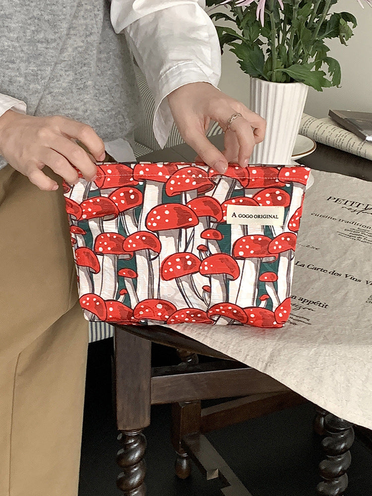 Mushroom Portable Skin Care Wash Clutch Buggy Cosmetic Bags