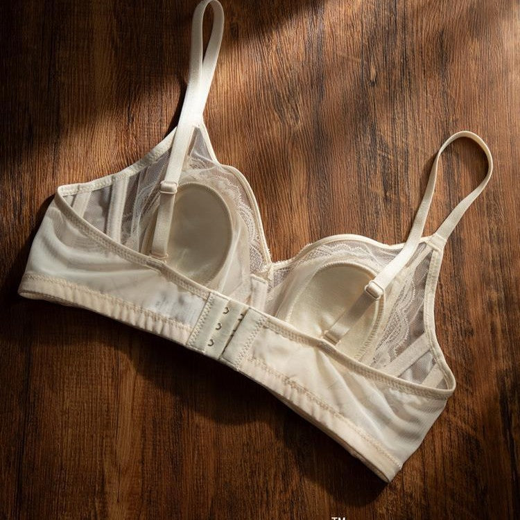 Women's Satin Vintage Lace Underwear Big Chest Lingerie Sets
