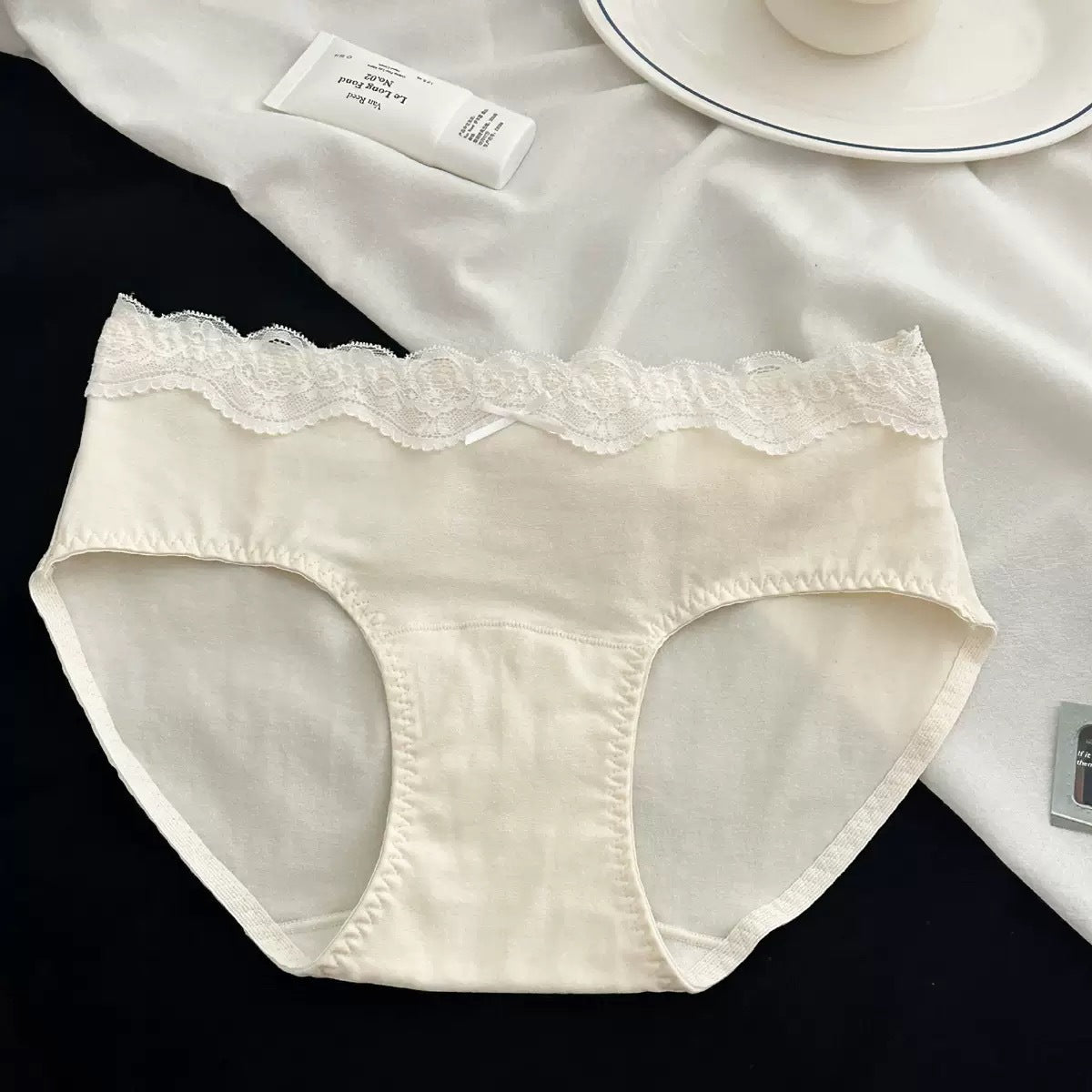 Women's Cotton Underwear Lengthened Crotch Wide Brim Comfortable Breathable Panties